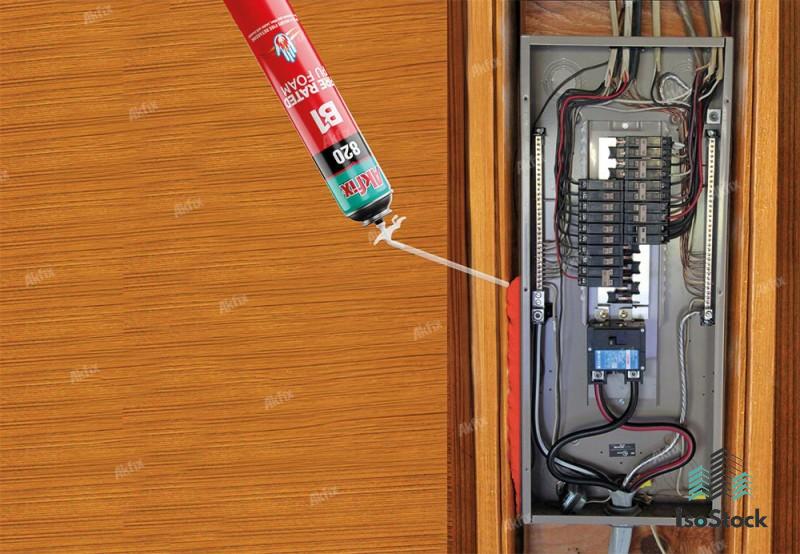 Akfix 820P B1 Spumă Poliuretanică Ignifugă Profesională, aplicare cu pistol, 750mp