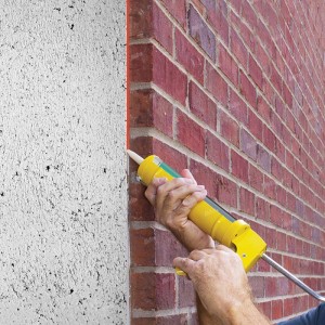Akfix P635 Etanșant poliuretanic pentru construcții Negru, 600 ml